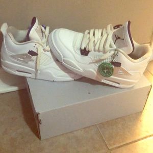 Jordan 4’s white and purple